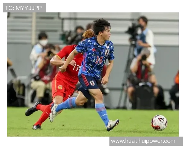 海港险遭重创相马勇纪头球击中立柱错失良机