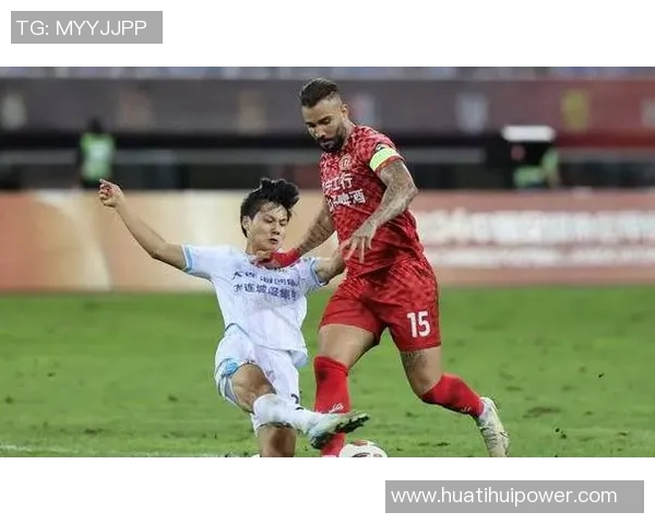 神奇扑救广岛三箭球员近距离头球攻门蹇韬极限反应将球捞出