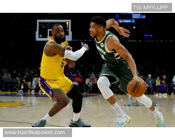 字母哥盛赞詹姆斯称其为所有运动员的榜样与自己最敬仰的球员之一